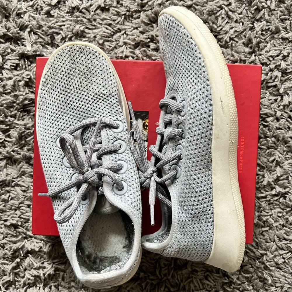 Women’s Eucalyptus AllBird sneakers in light blue